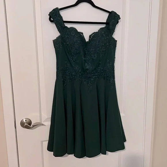 green semi formal dresses 1930s-Style Empire Waist Column Dress With Velvet Waistband – Very Breezy